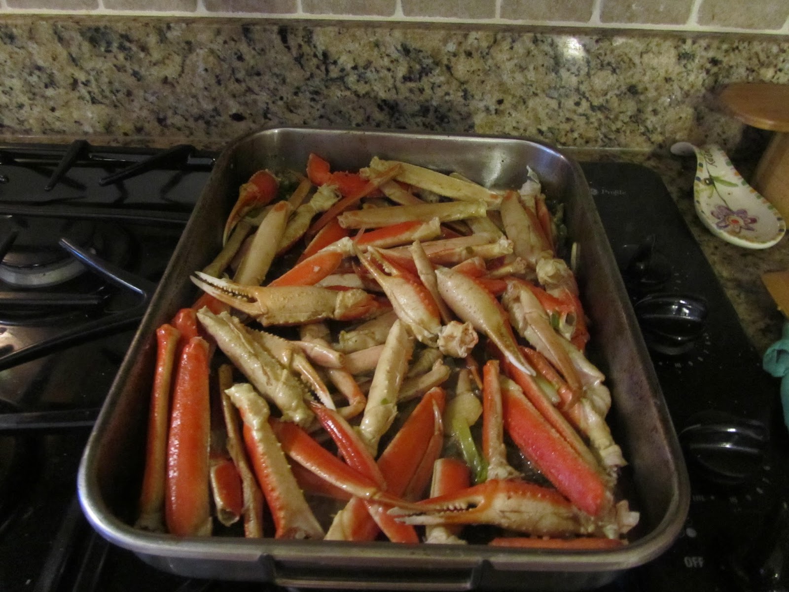 Cookin With Love Spicy Wing and Spicy Crab Legs.. and Veggies